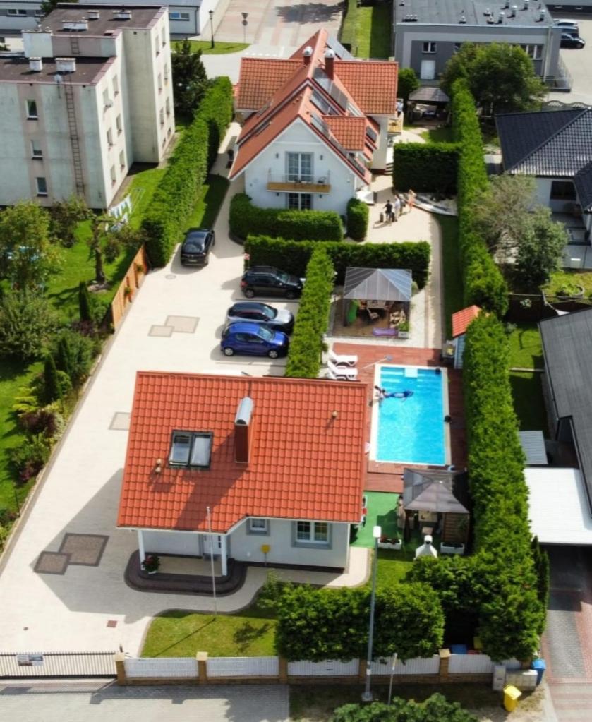 Dom Przy Basenie Villa Пуцк Екстериор снимка